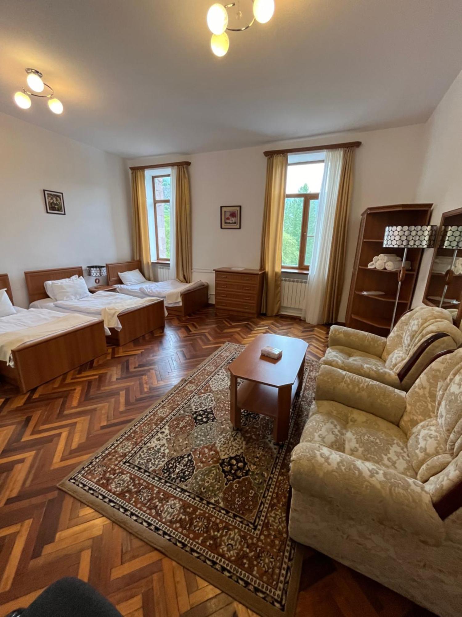 Diligence Hotel & Restaurant Діліжан Екстер'єр фото