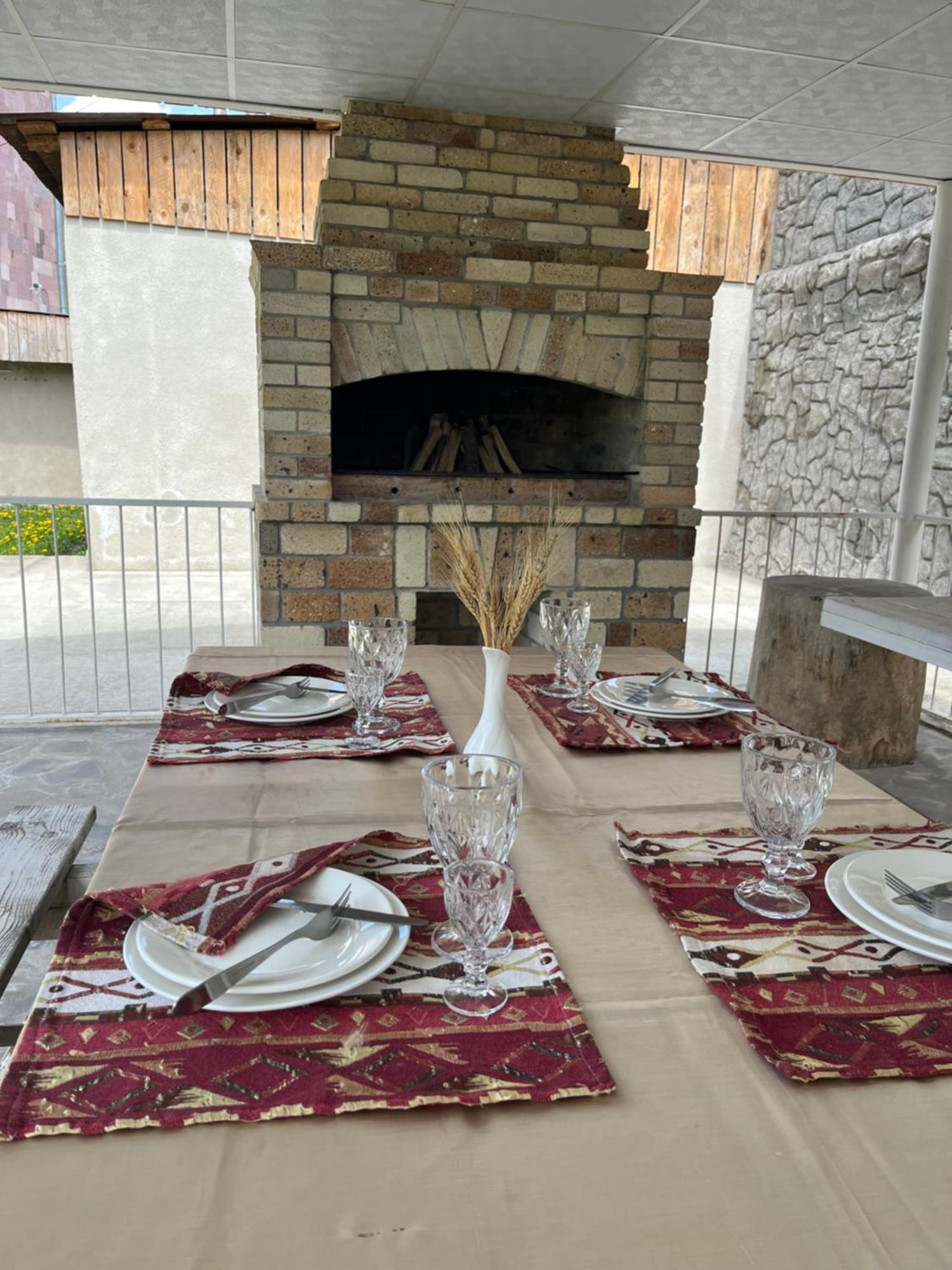 Diligence Hotel & Restaurant Діліжан Екстер'єр фото
